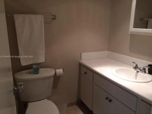 Miami, Florida 33129, United States, 2 Bedrooms Bedrooms, ,2 BathroomsBathrooms,Residential,Active,175586