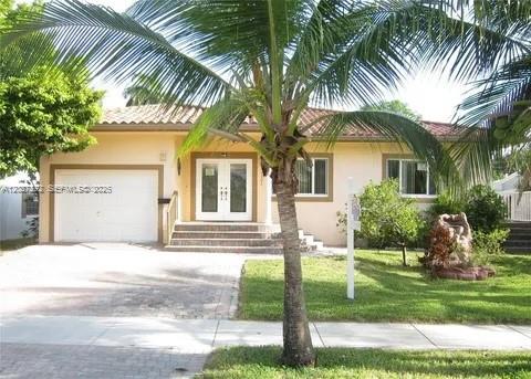 ANDERSON VILLAS - Residential