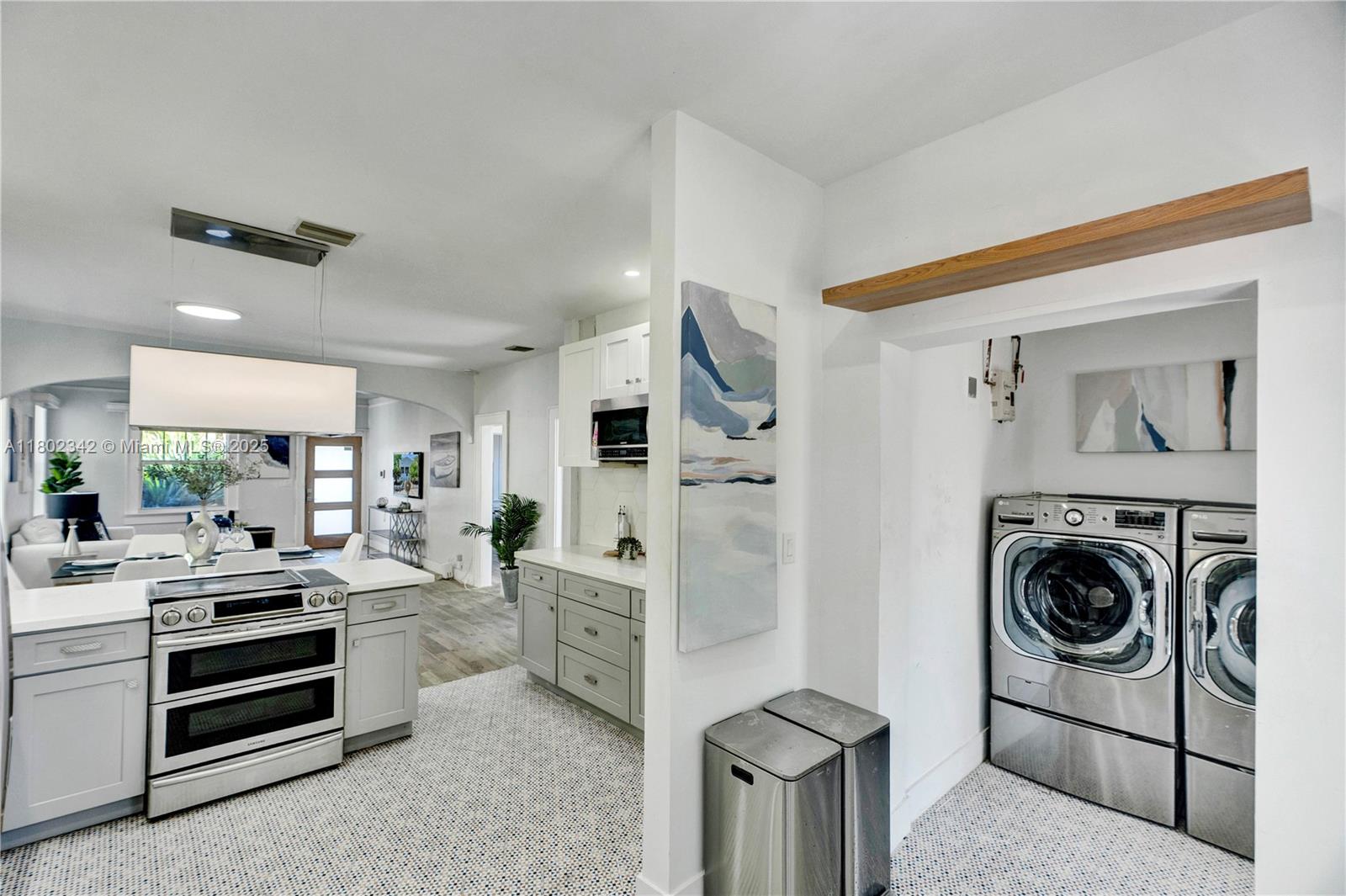 38 NW 47th Ter