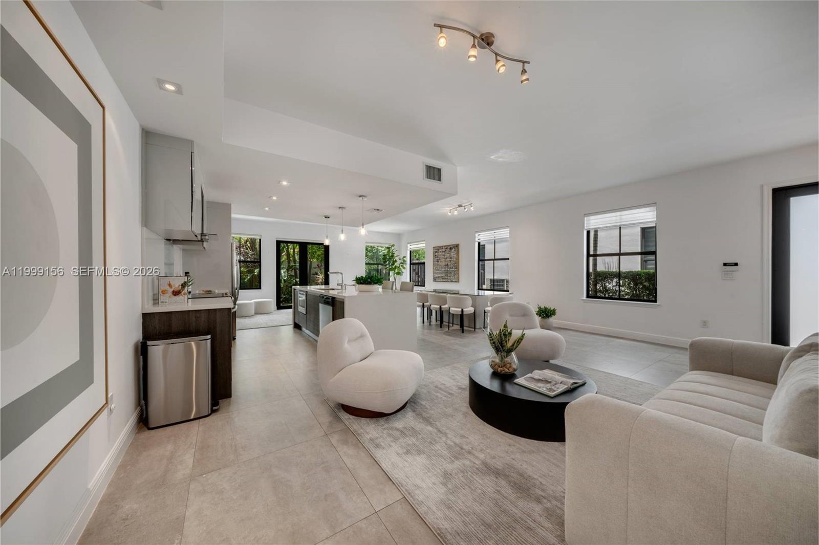 GROVE ENCLAVE CONDO - Residential