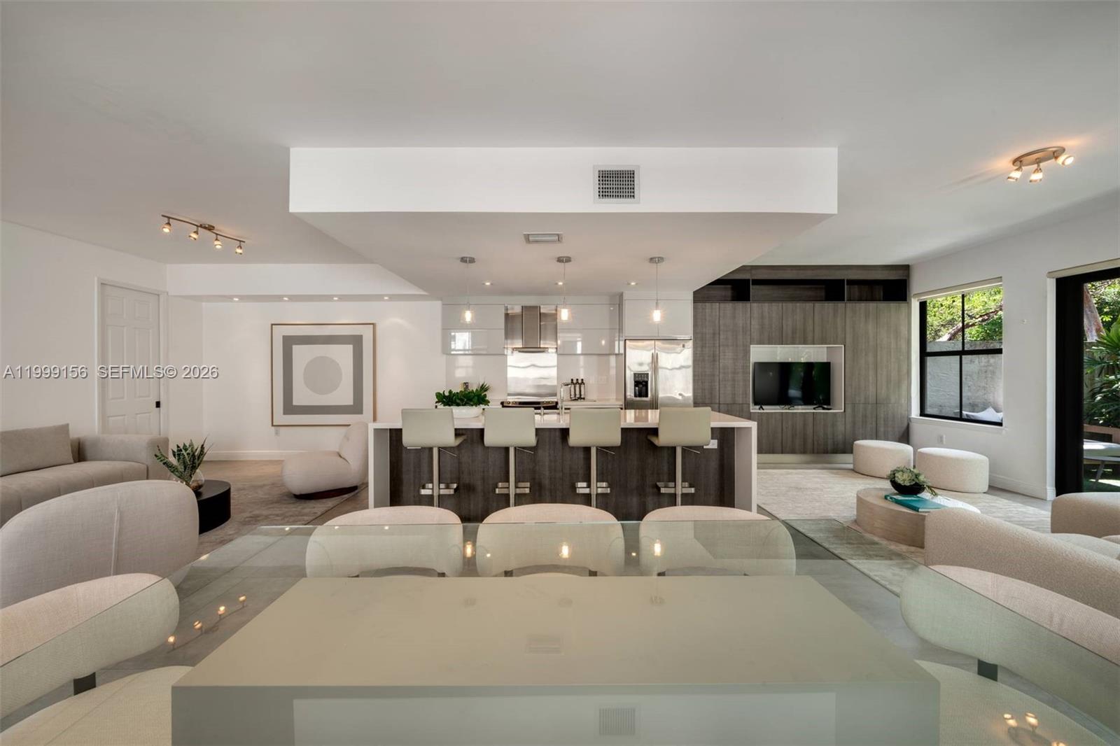 GROVE ENCLAVE CONDO - Residential