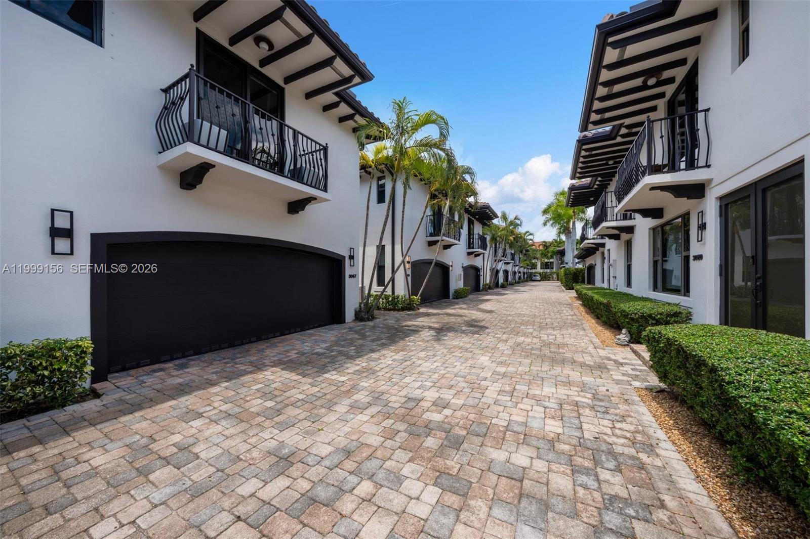 GROVE ENCLAVE CONDO - Residential