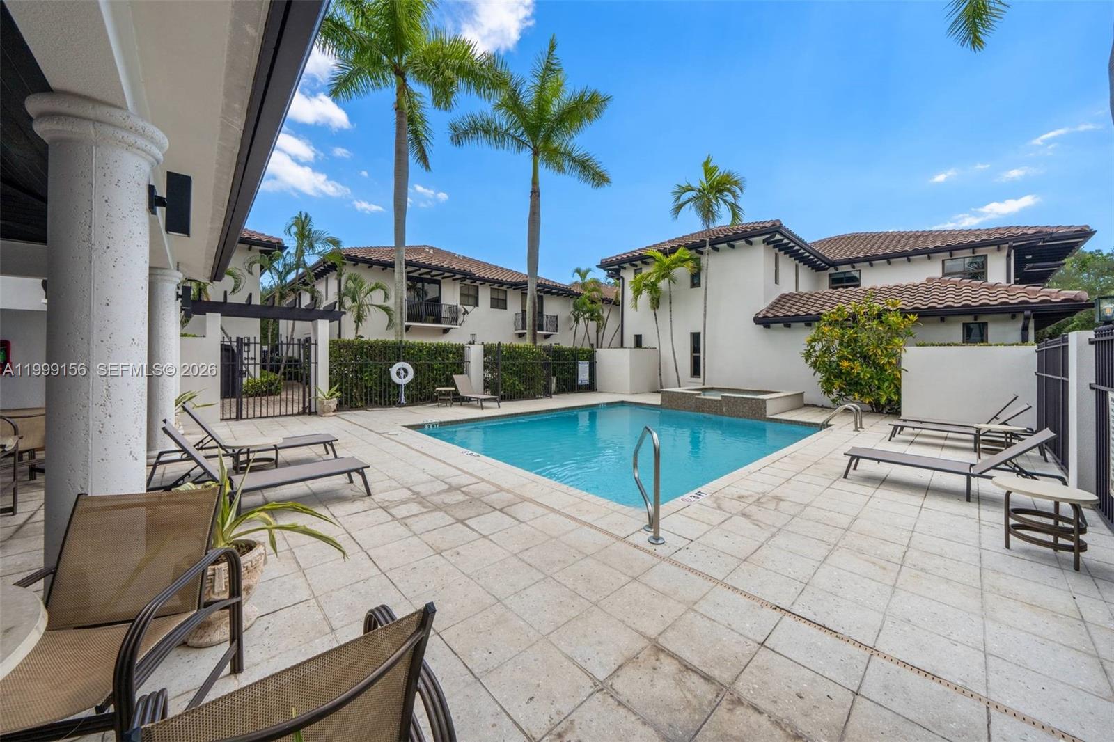 GROVE ENCLAVE CONDO - Residential