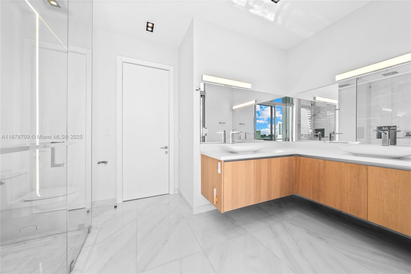 HOLLYWOOD BEACH SECOND AD - Residential