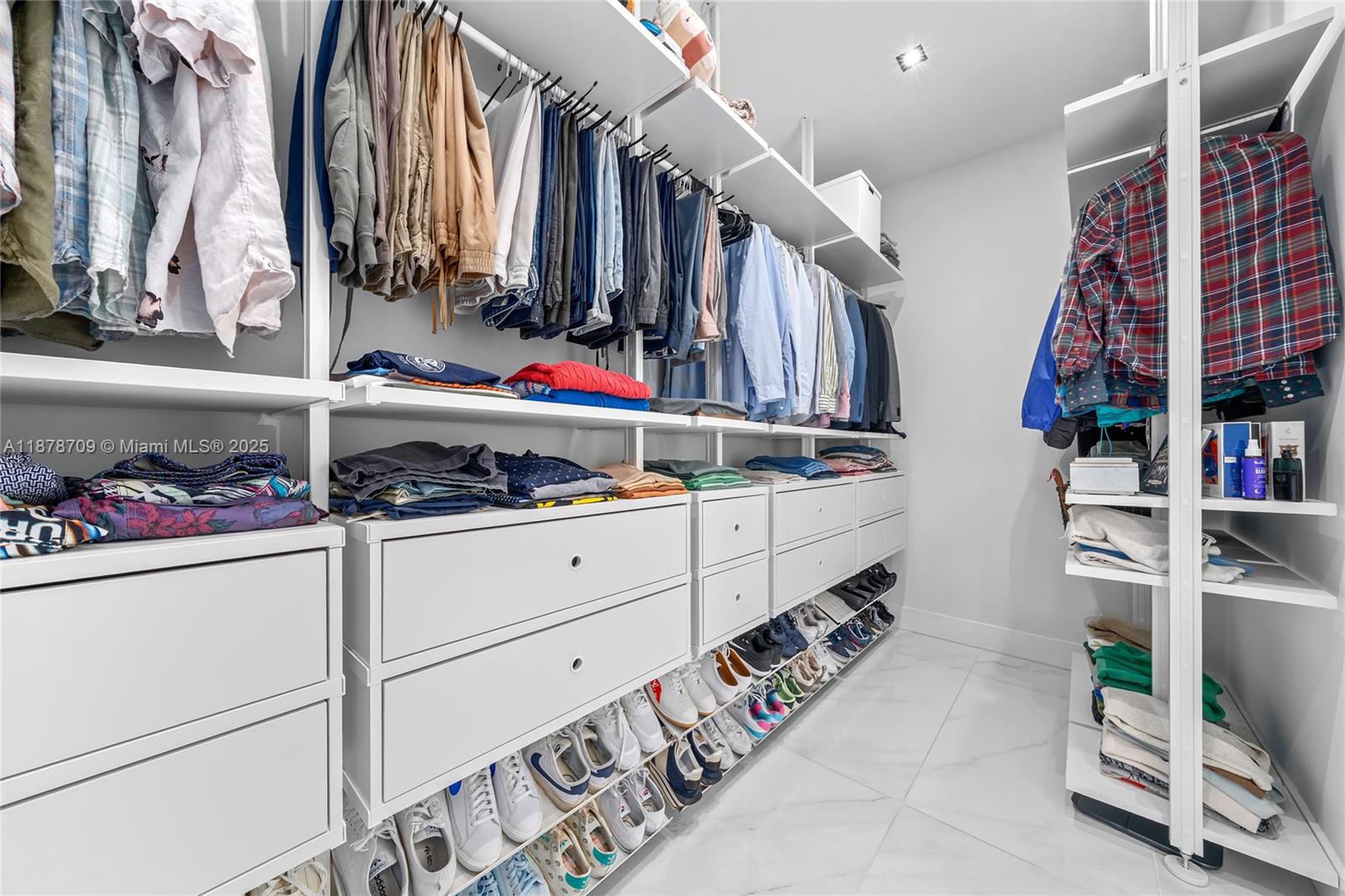 HOLLYWOOD BEACH SECOND AD - Residential