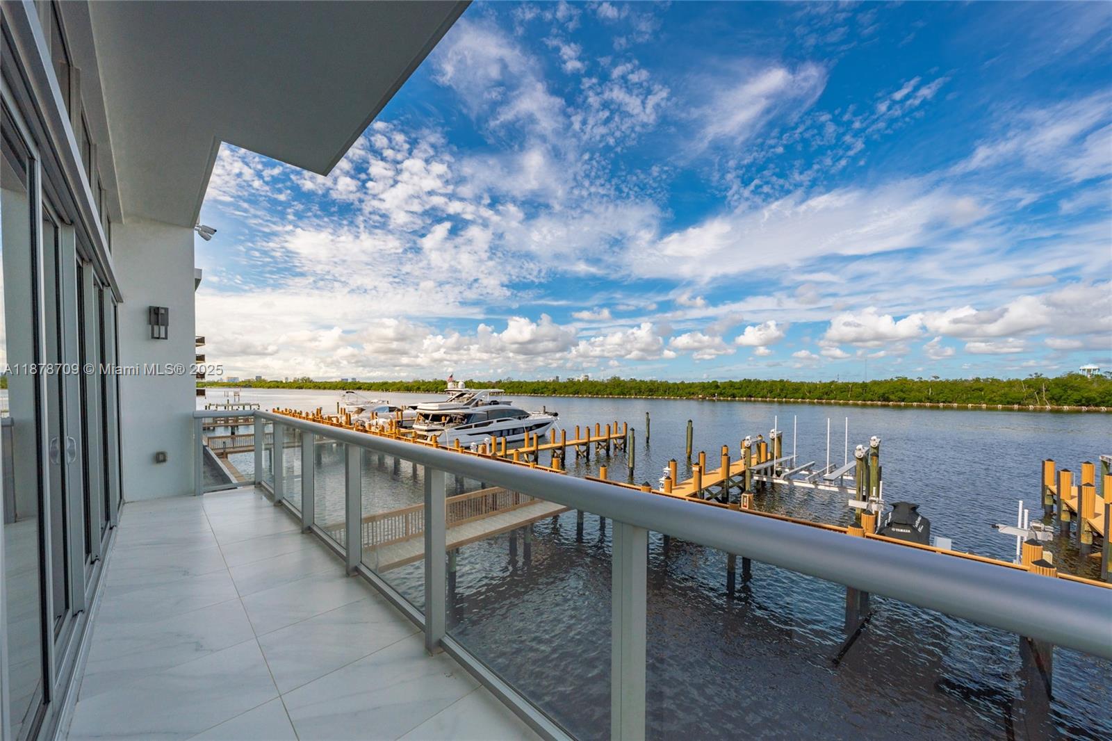 HOLLYWOOD BEACH SECOND AD - Residential