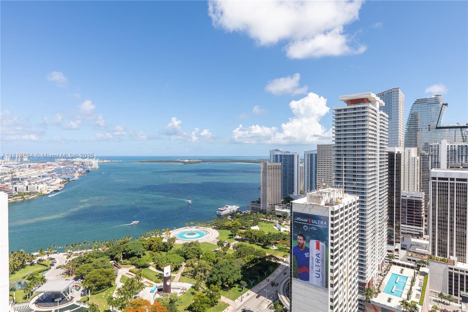 244 Biscayne Blvd 4107, Miami, Broward County, Florida - 2 Bedrooms  
2 Bathrooms - 
