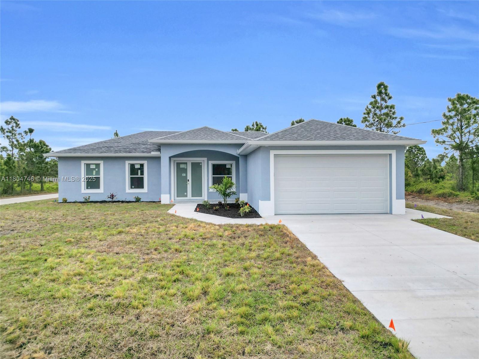 935 Elgin St, Lehigh Acres, Lee County, Florida - 3 Bedrooms  
2 Bathrooms - 