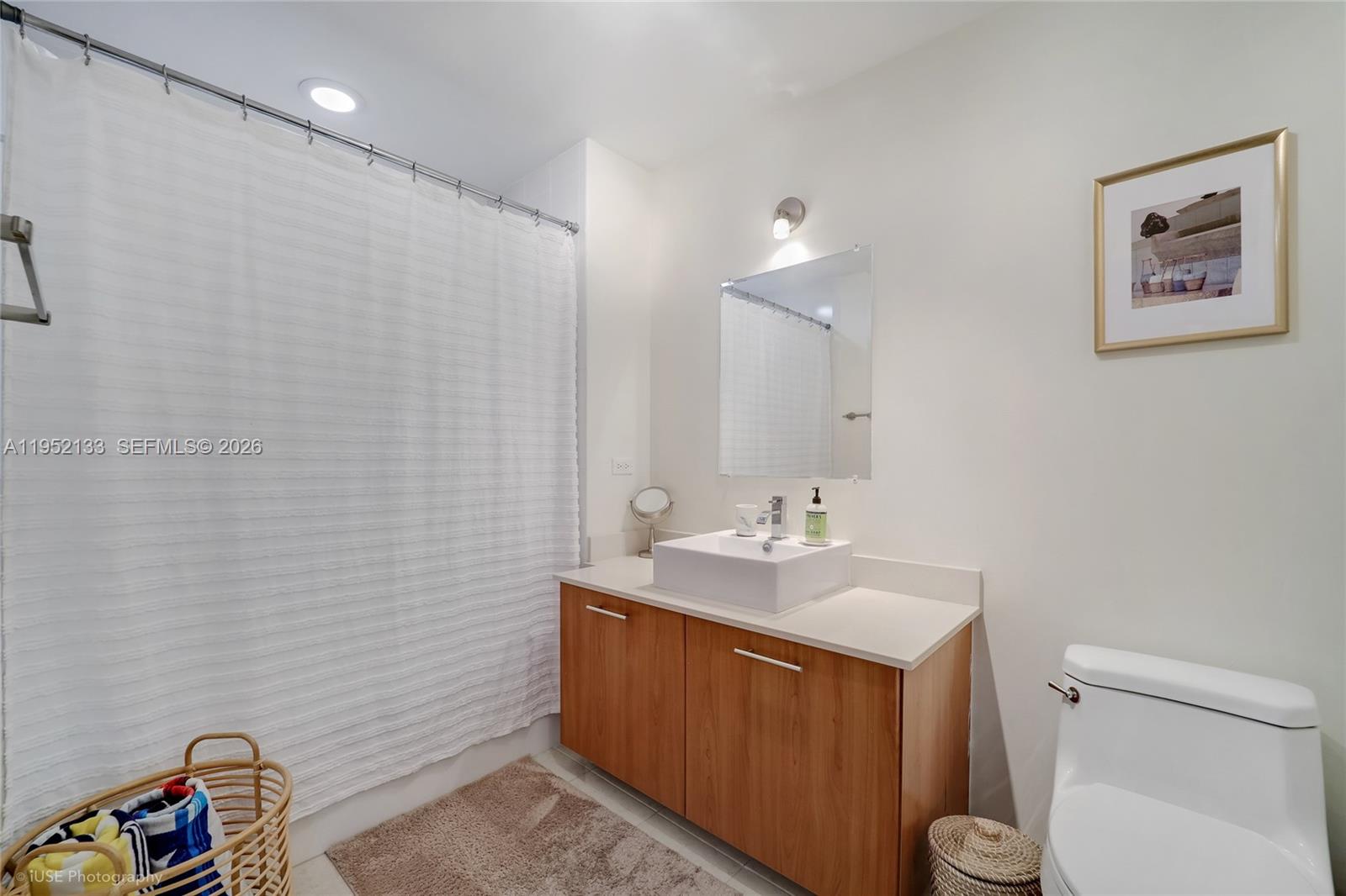 3301 NE 1st Ave M0605