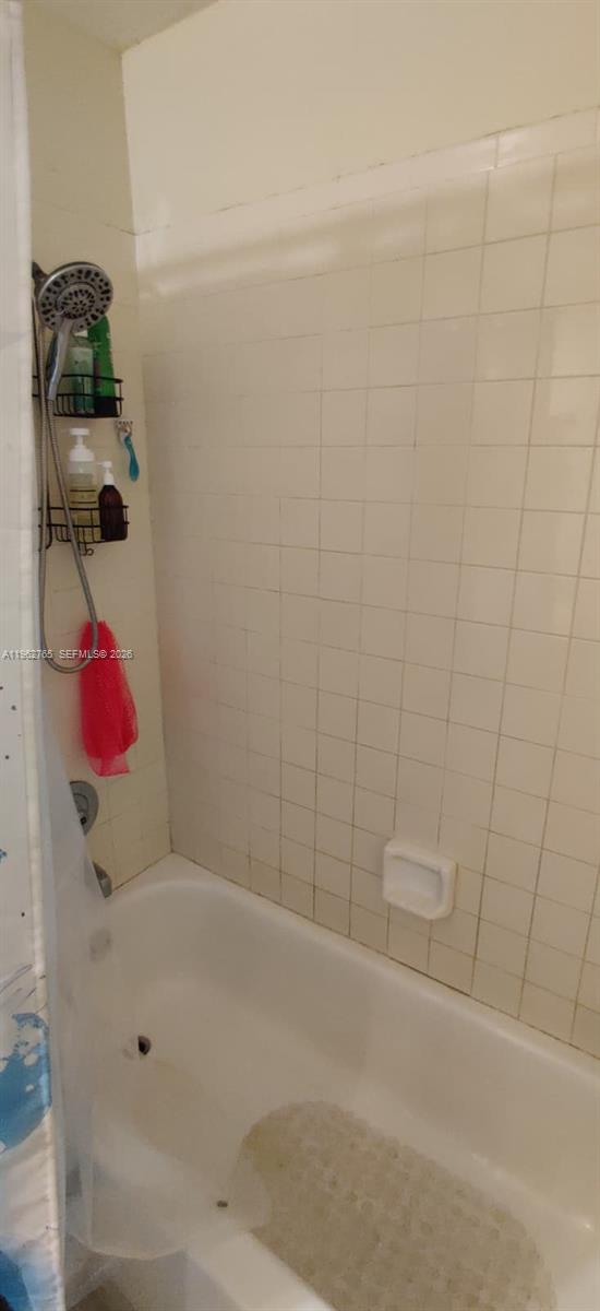 HEFTLER TOWNHOUSES AT REDB - Residential