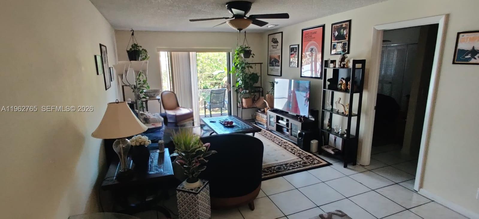 HEFTLER TOWNHOUSES AT REDB - Residential