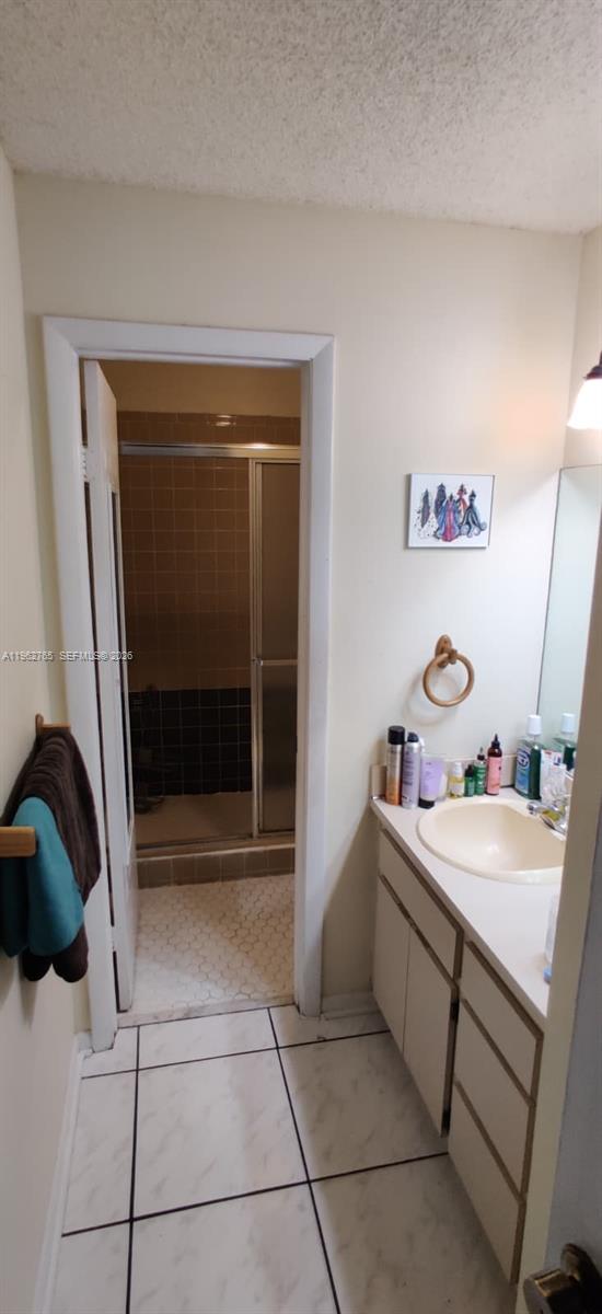 HEFTLER TOWNHOUSES AT REDB - Residential