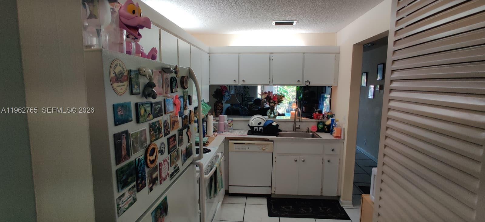 HEFTLER TOWNHOUSES AT REDB - Residential