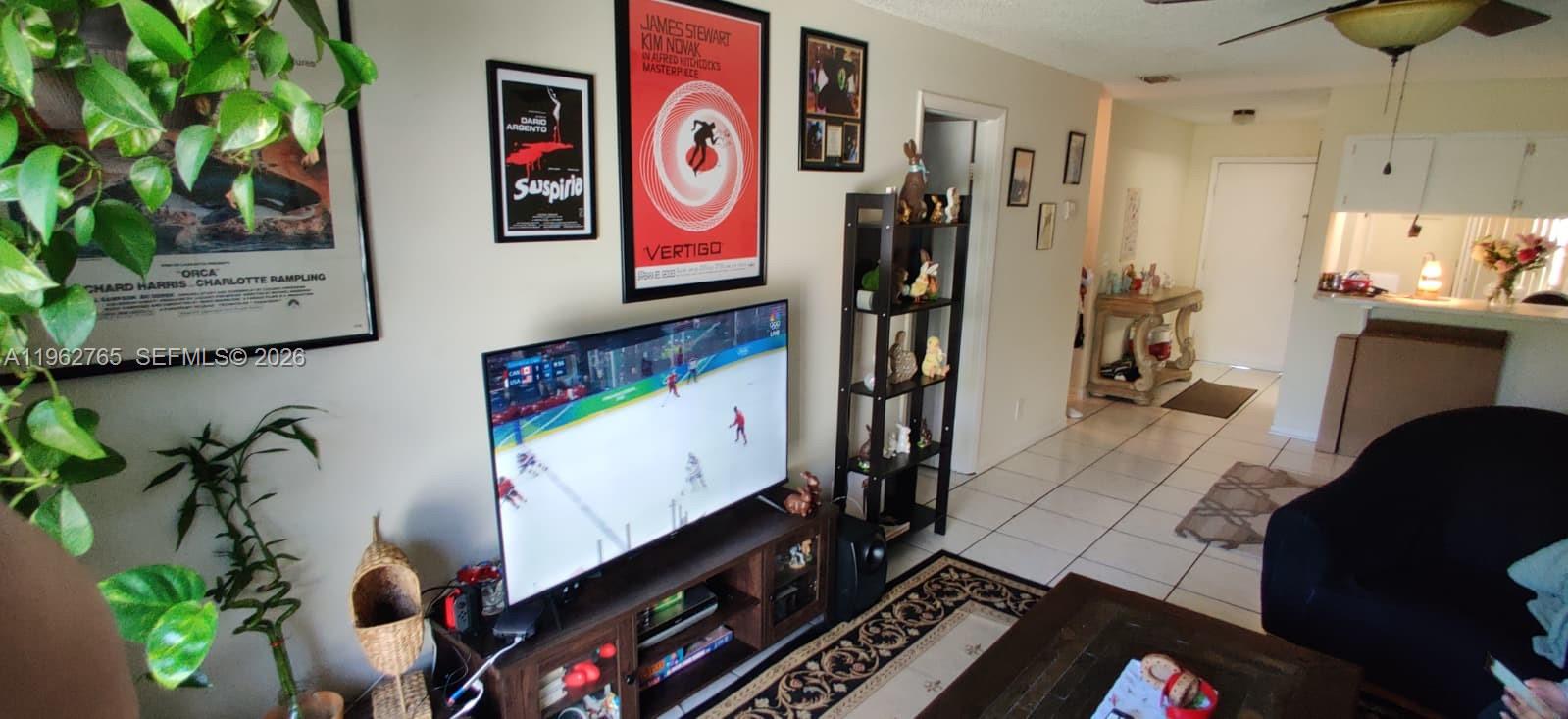 HEFTLER TOWNHOUSES AT REDB - Residential