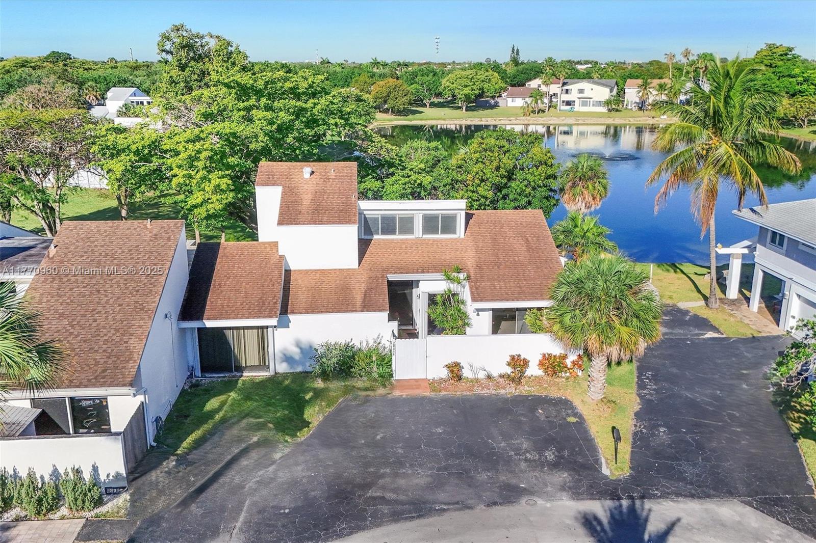 Property for Sale at 20414 Sw 85th Ave, Cutler Bay, Miami-Dade County, Florida - Bedrooms: 3 
Bathrooms: 2  - $485,000