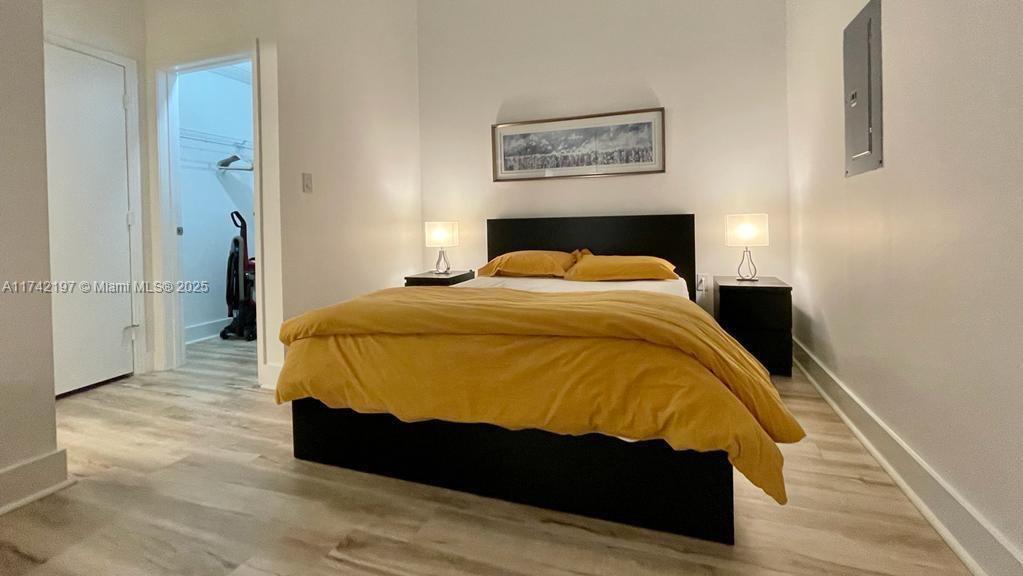 METROPOLIS I AT DADELAND - Residential