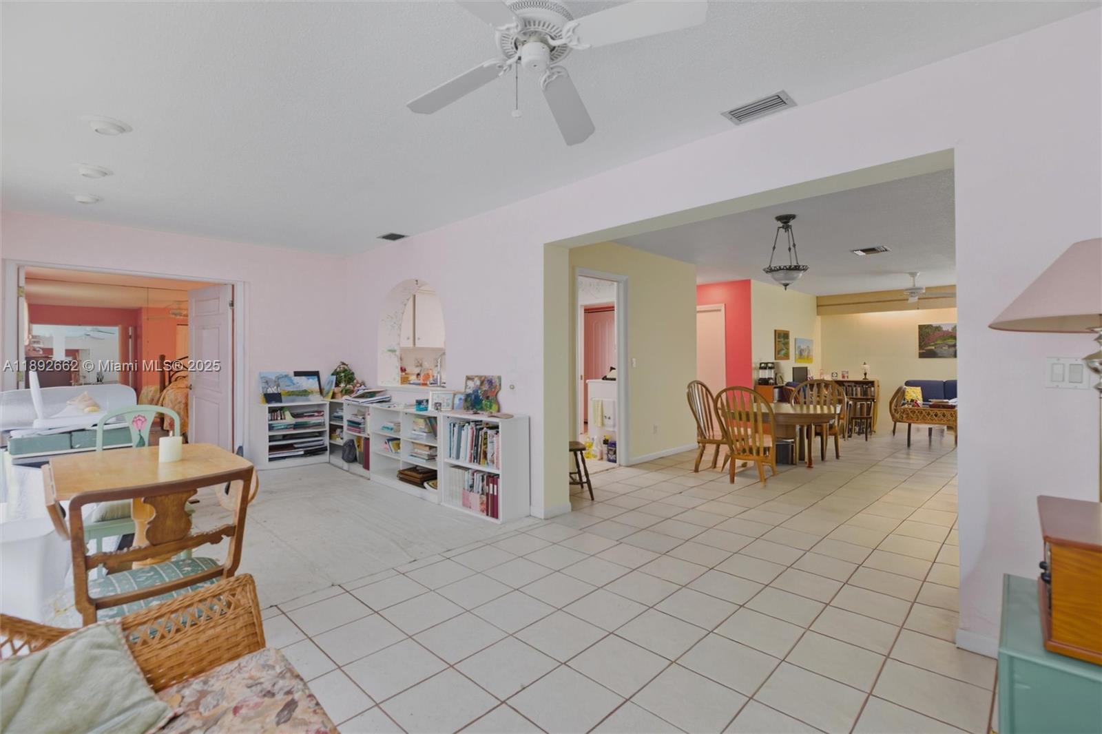 LAKEWOOD VILLAS III LW - Residential