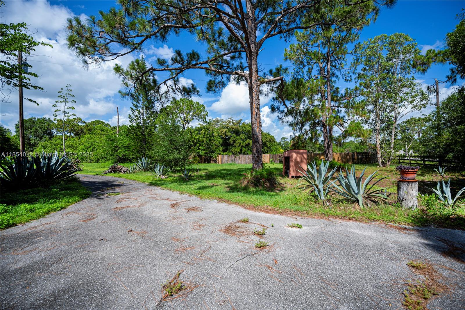 Pioneer Plantation - Residential