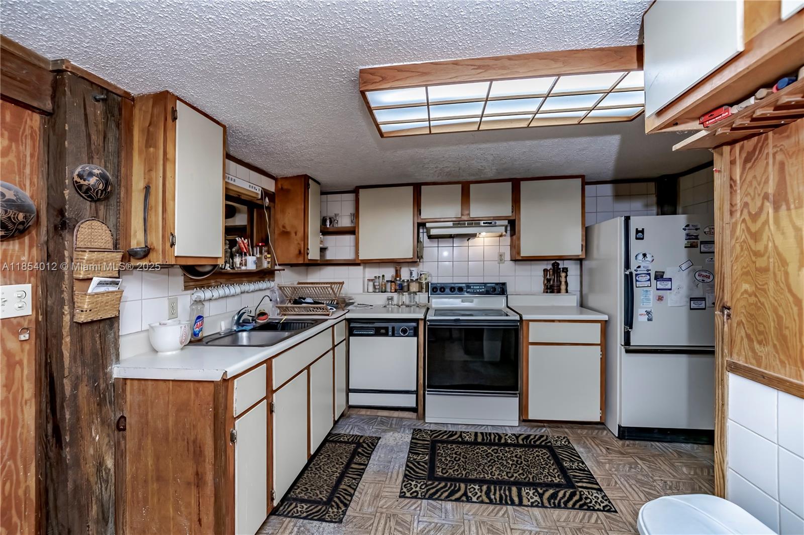 Pioneer Plantation - Residential