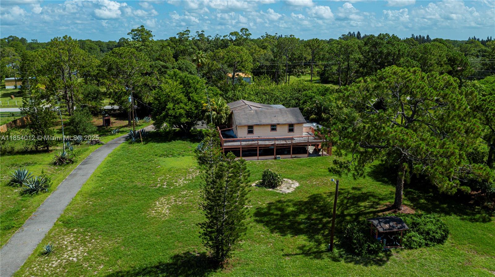 Pioneer Plantation - Residential