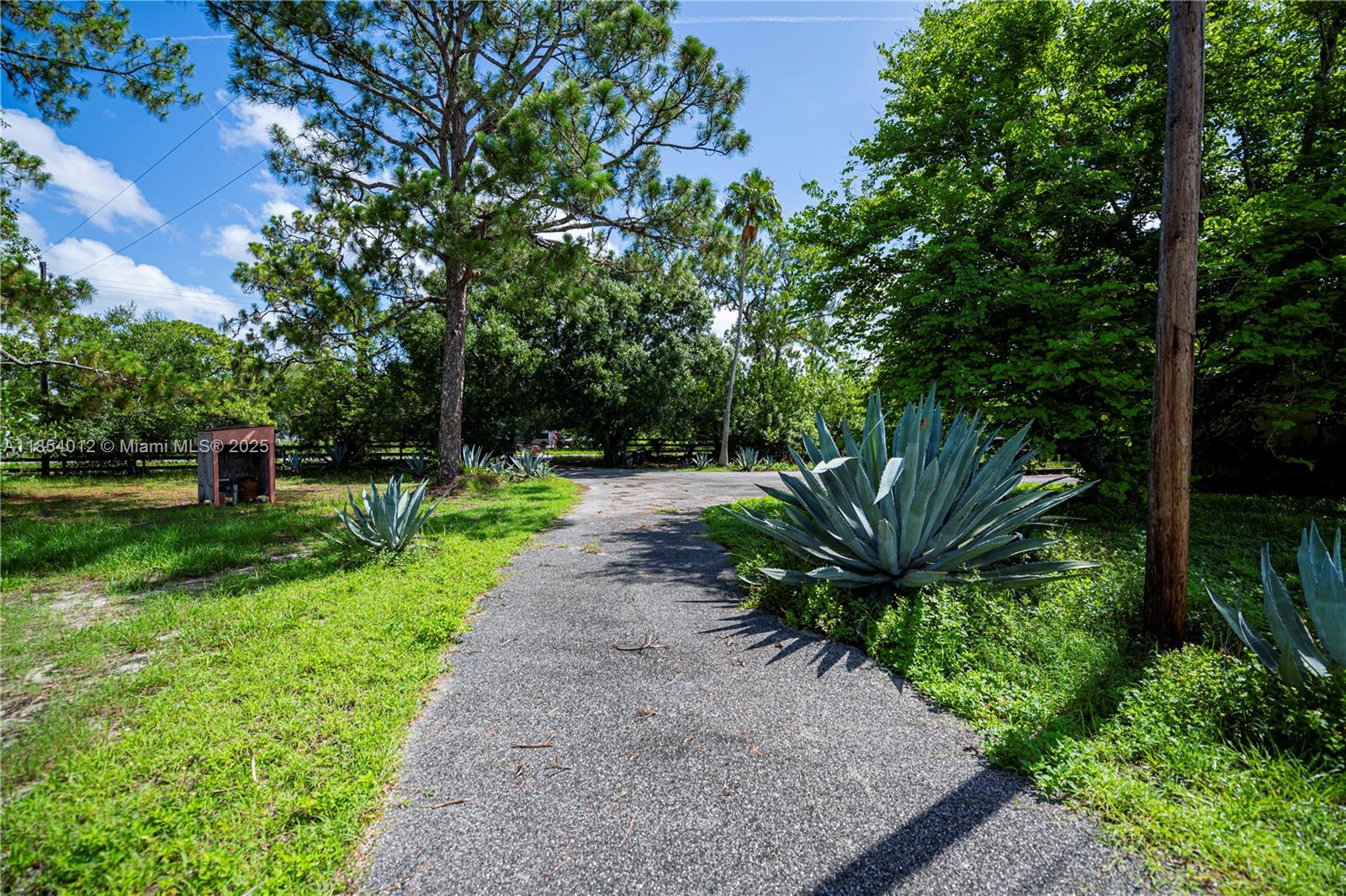 Pioneer Plantation - Residential