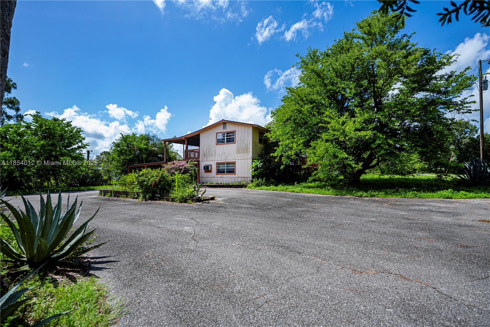 Pioneer Plantation - Residential