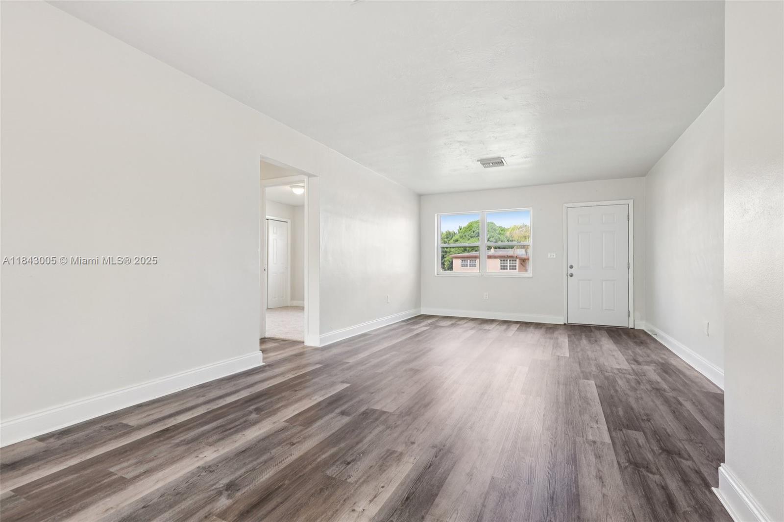 NORTH RIDGE 1ST ADDN - Residential