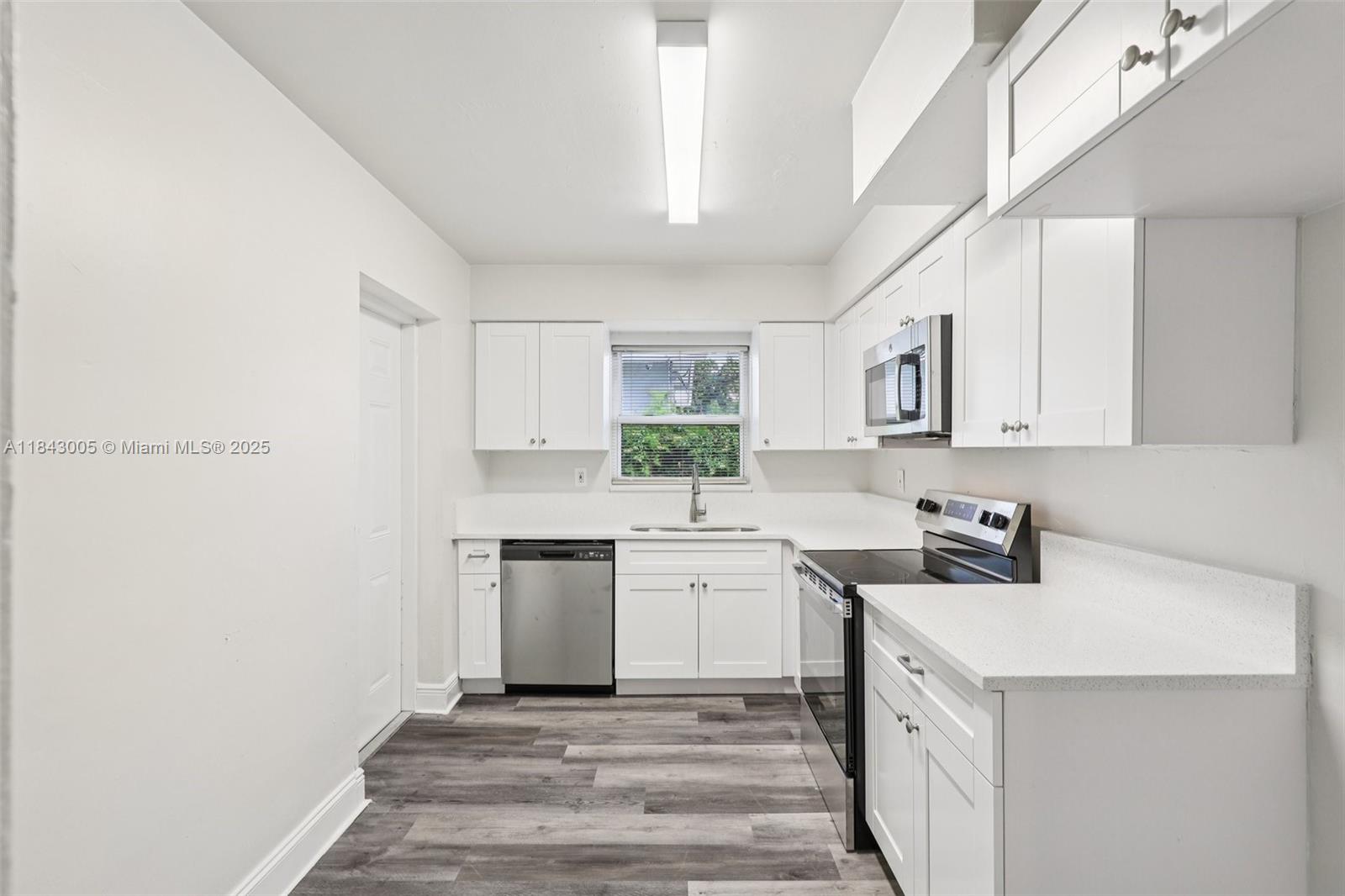 NORTH RIDGE 1ST ADDN - Residential