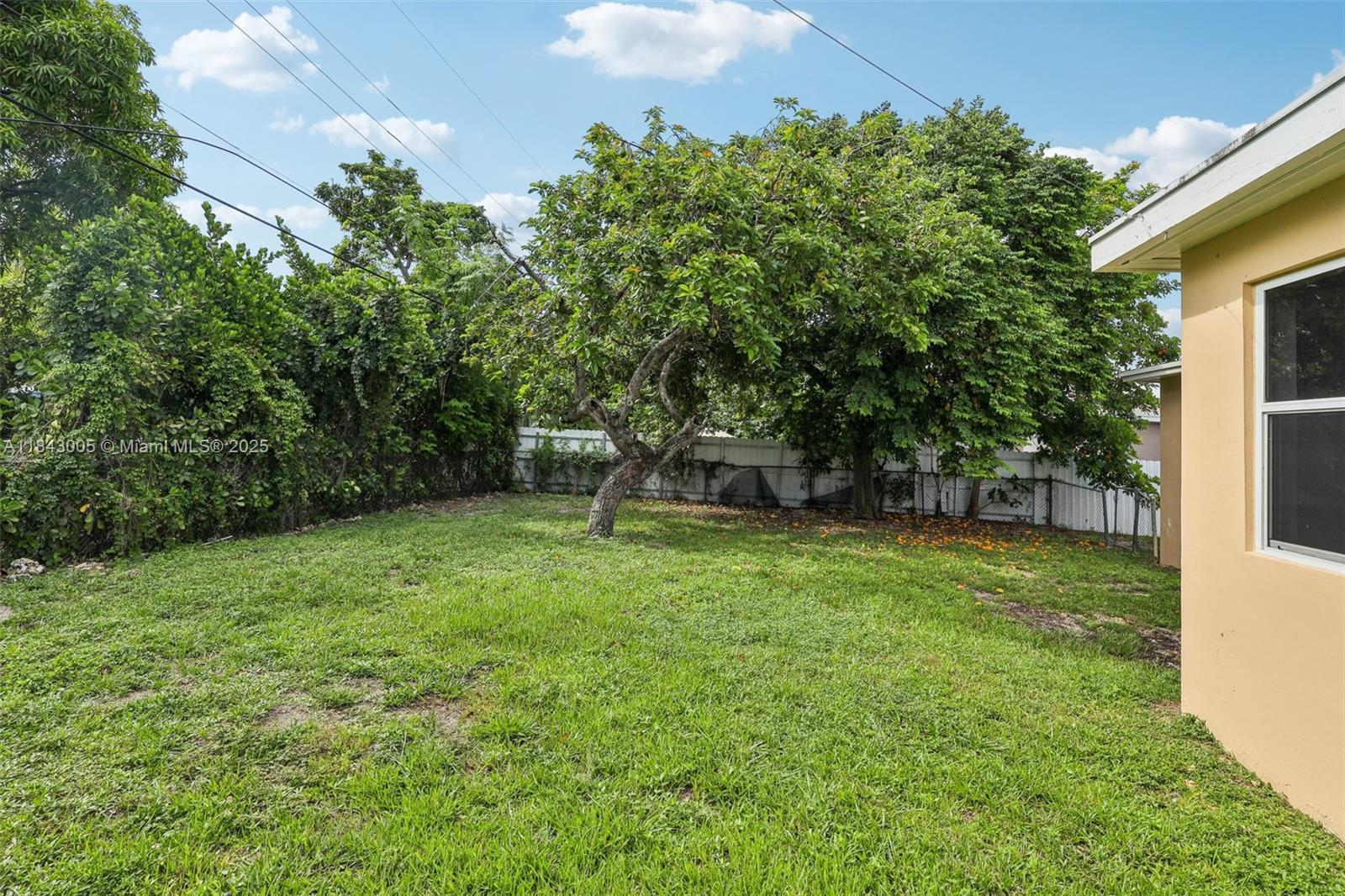 NORTH RIDGE 1ST ADDN - Residential