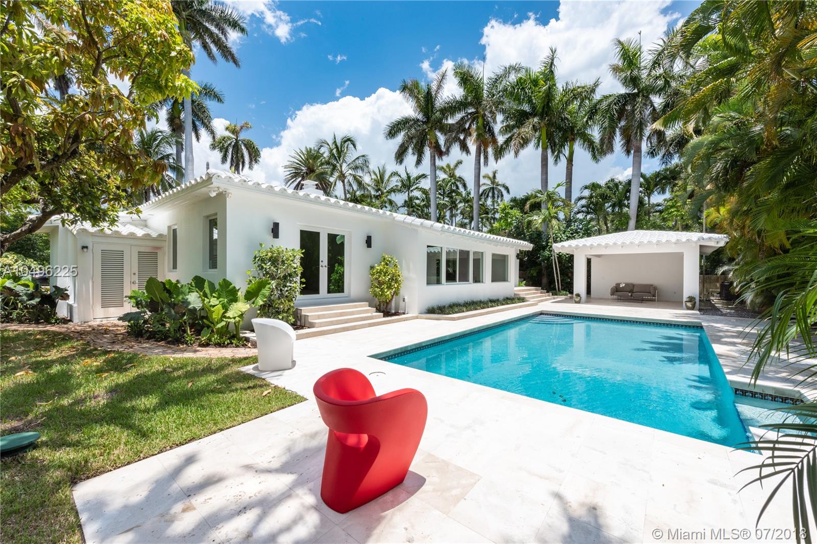 SUNSET ISLANDS-ISLAND NO - Residential