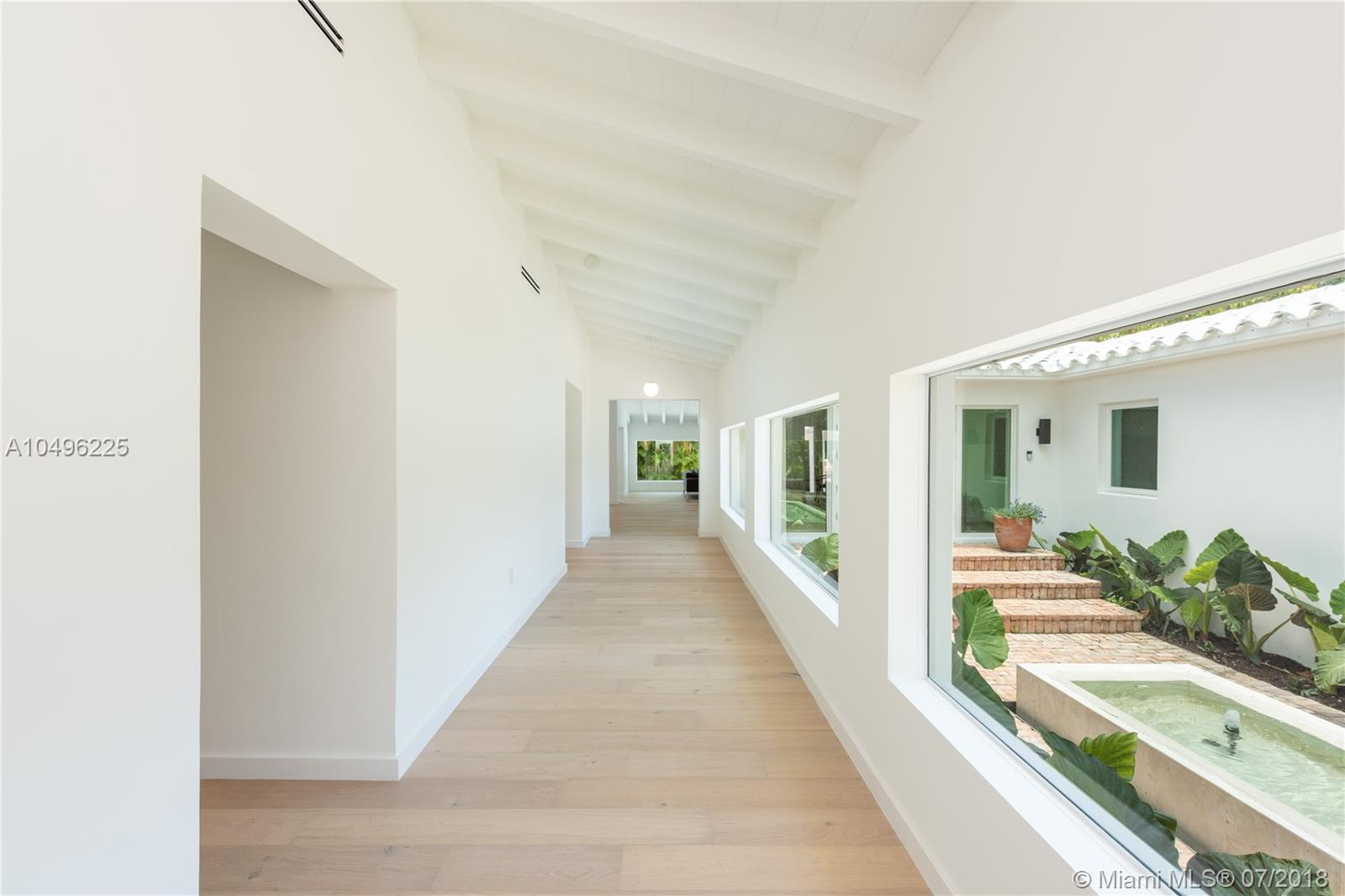 SUNSET ISLANDS-ISLAND NO - Residential