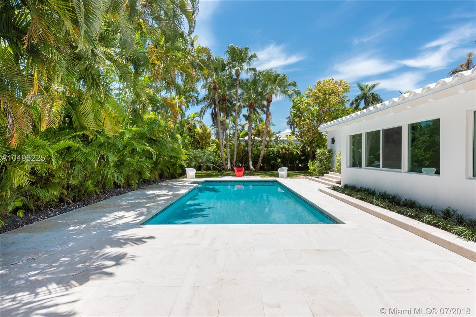 SUNSET ISLANDS-ISLAND NO - Residential