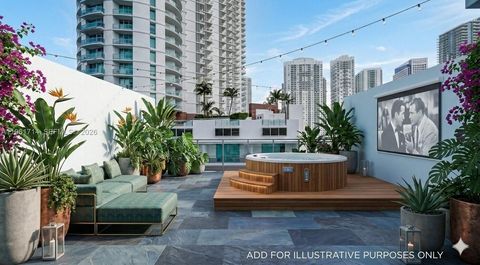 90 SW 3rd St TH706 Miami FL 33130