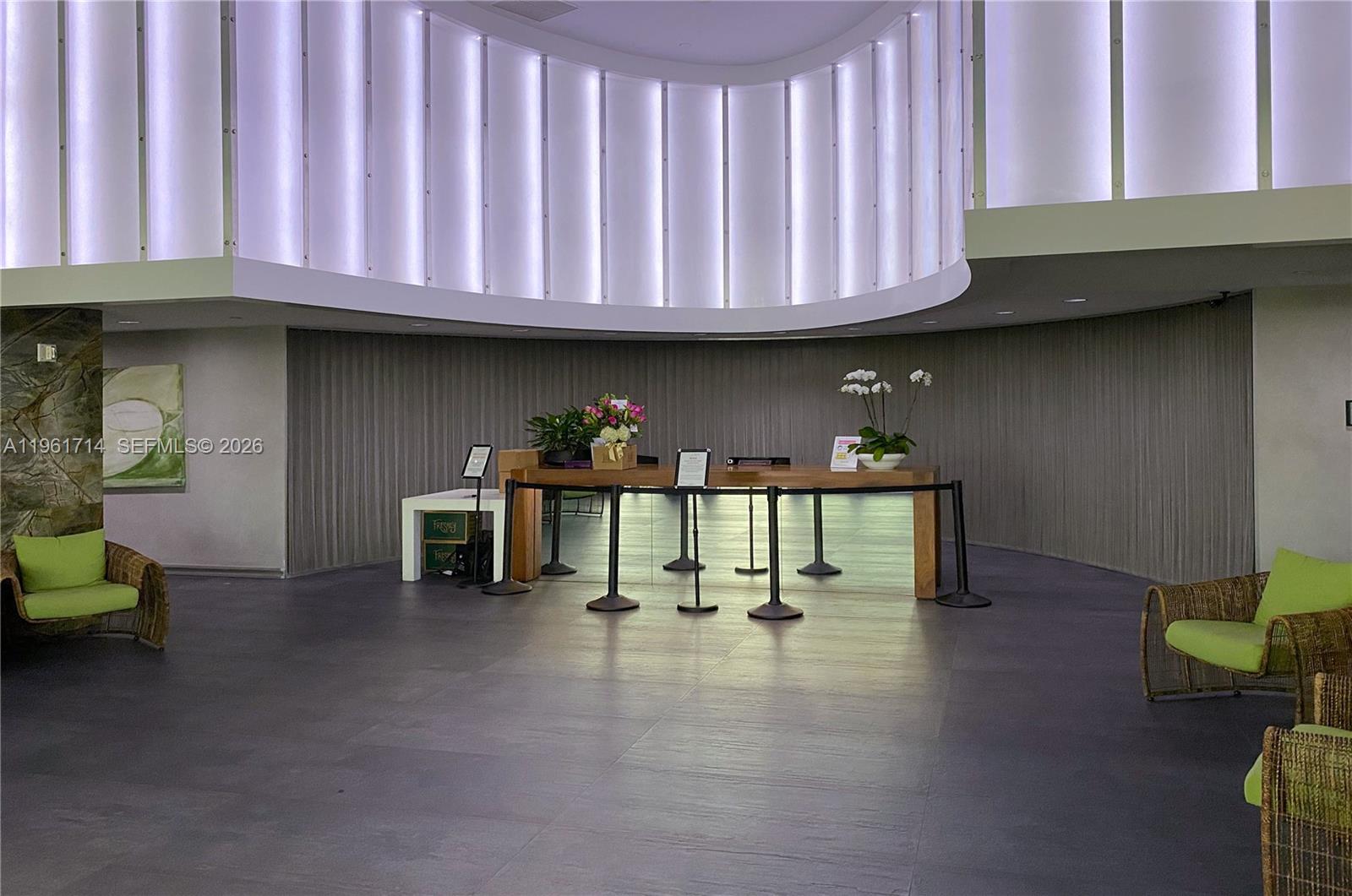 IVY CONDO - Residential