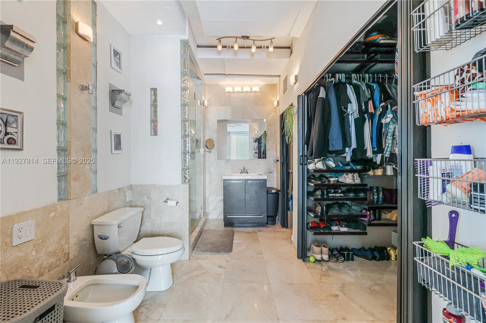 MIDTOWN LOFTS CONDO - Residential