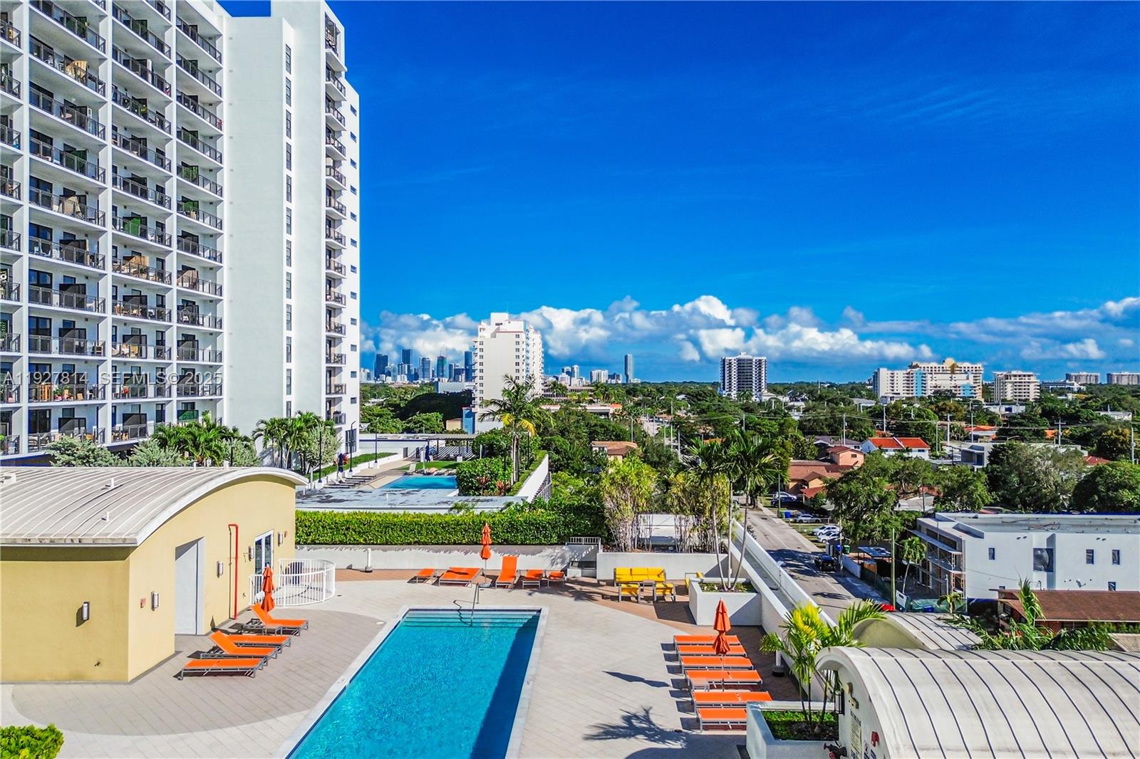 MIDTOWN LOFTS CONDO - Residential