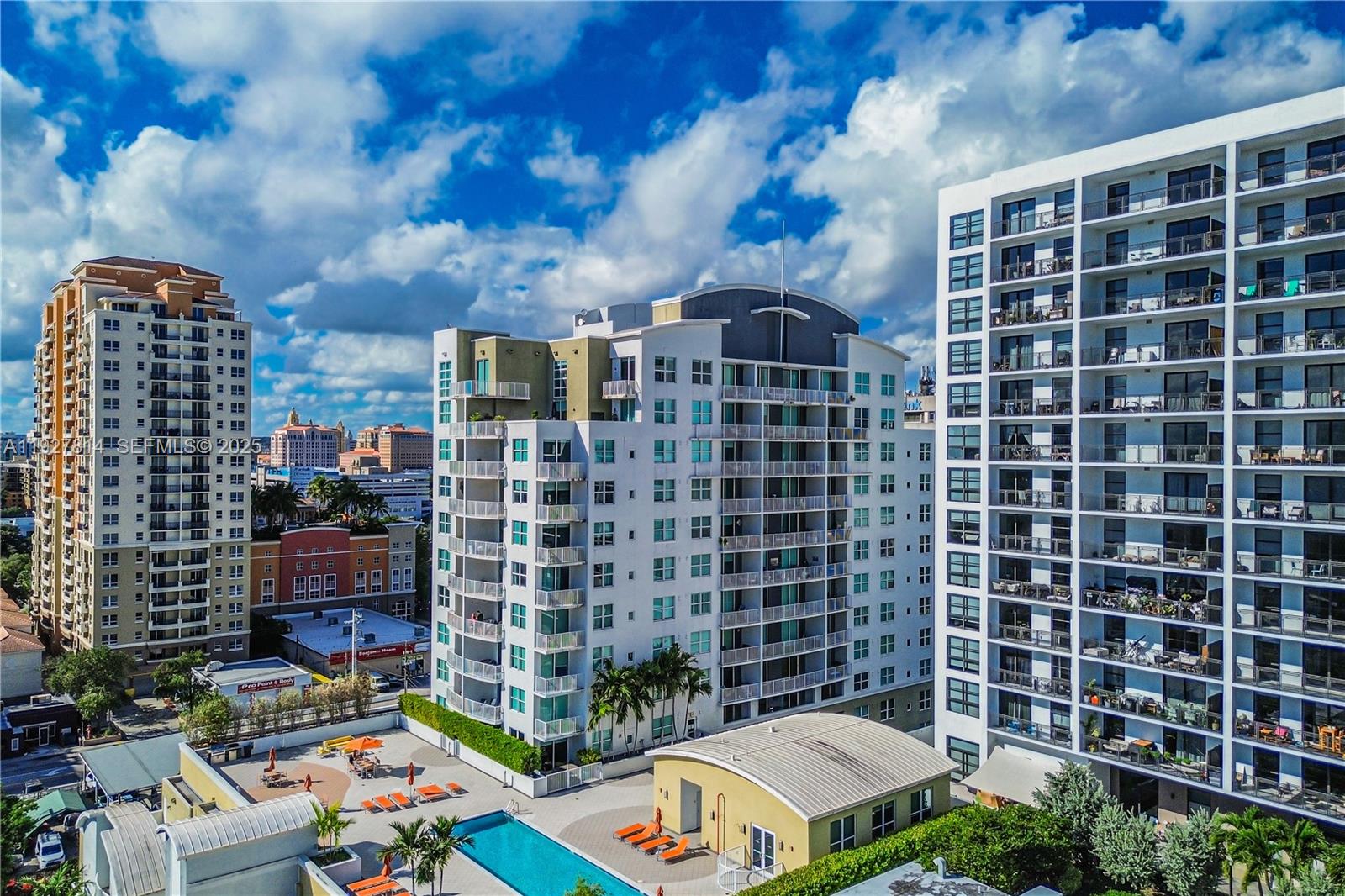 MIDTOWN LOFTS CONDO - Residential