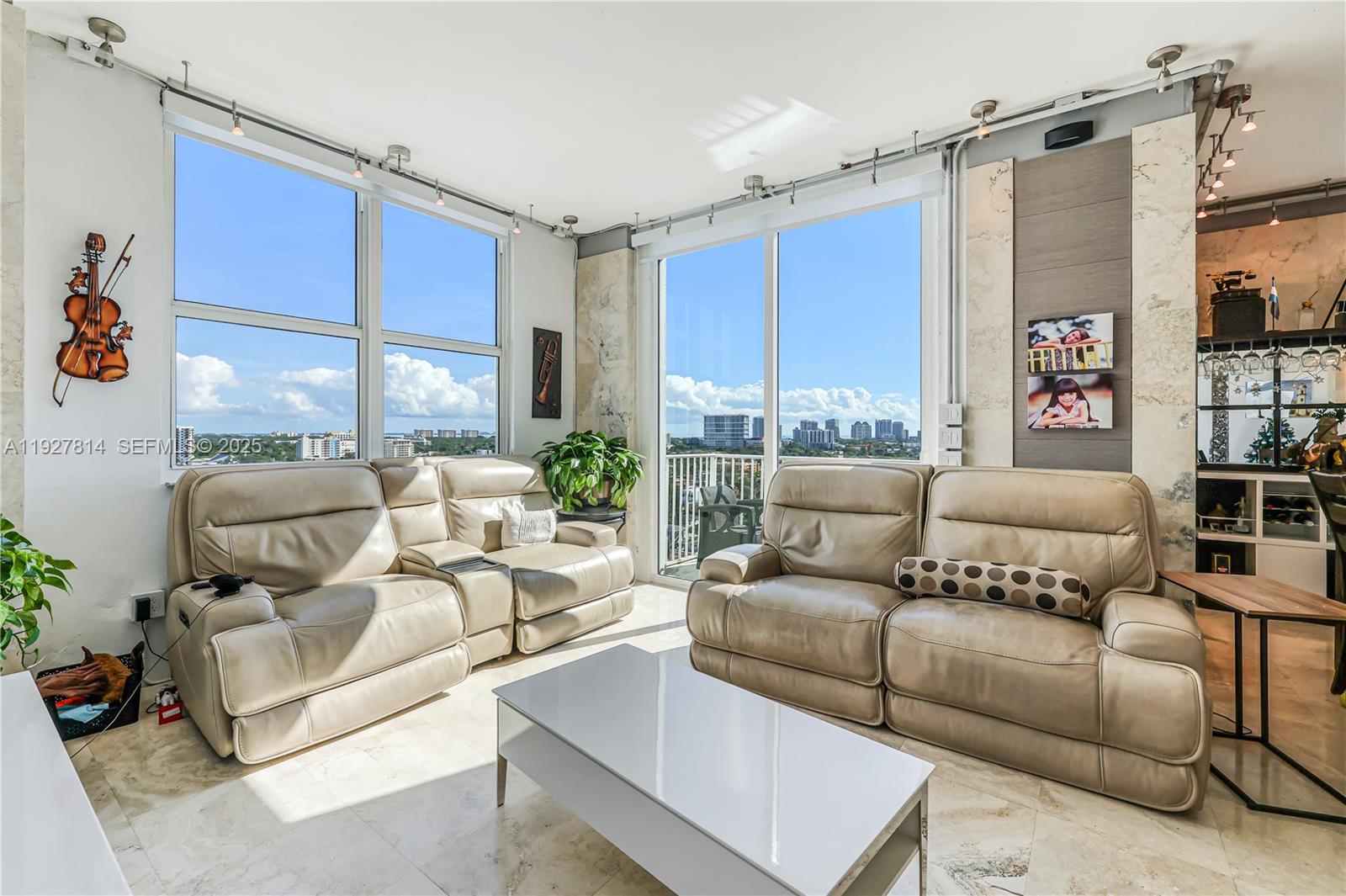 MIDTOWN LOFTS CONDO - Residential