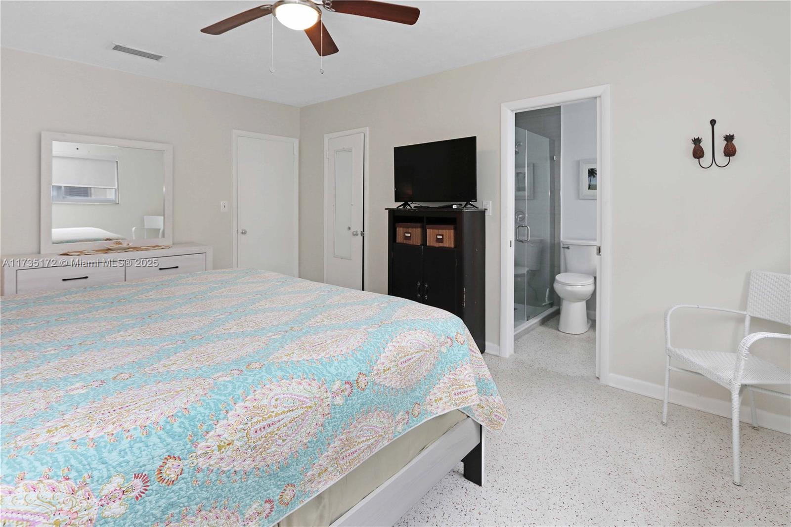 HOLLYWOOD BEACH - Residential Lease