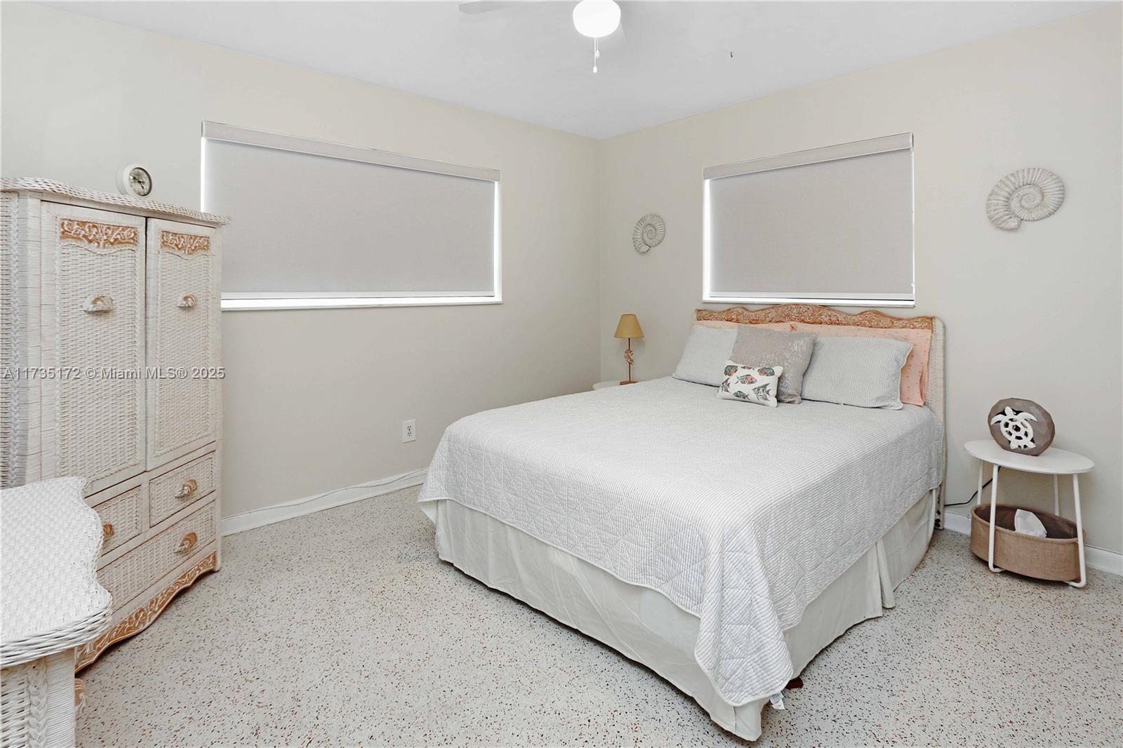 HOLLYWOOD BEACH - Residential Lease