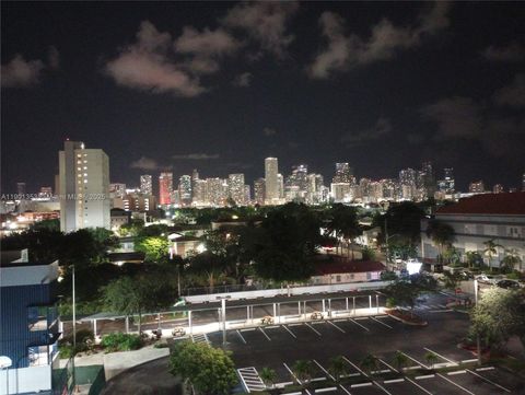 199 SW 12th Ave 519-B Miami FL 33130