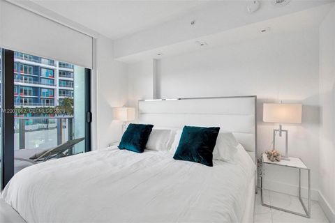 Tiny photo for 1300 S Miami Ave #1407, Miami, FL 33130 (MLS # A12007062)