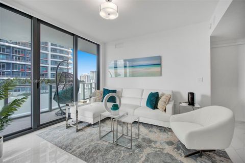 Tiny photo for 1300 S Miami Ave #1407, Miami, FL 33130 (MLS # A12007062)