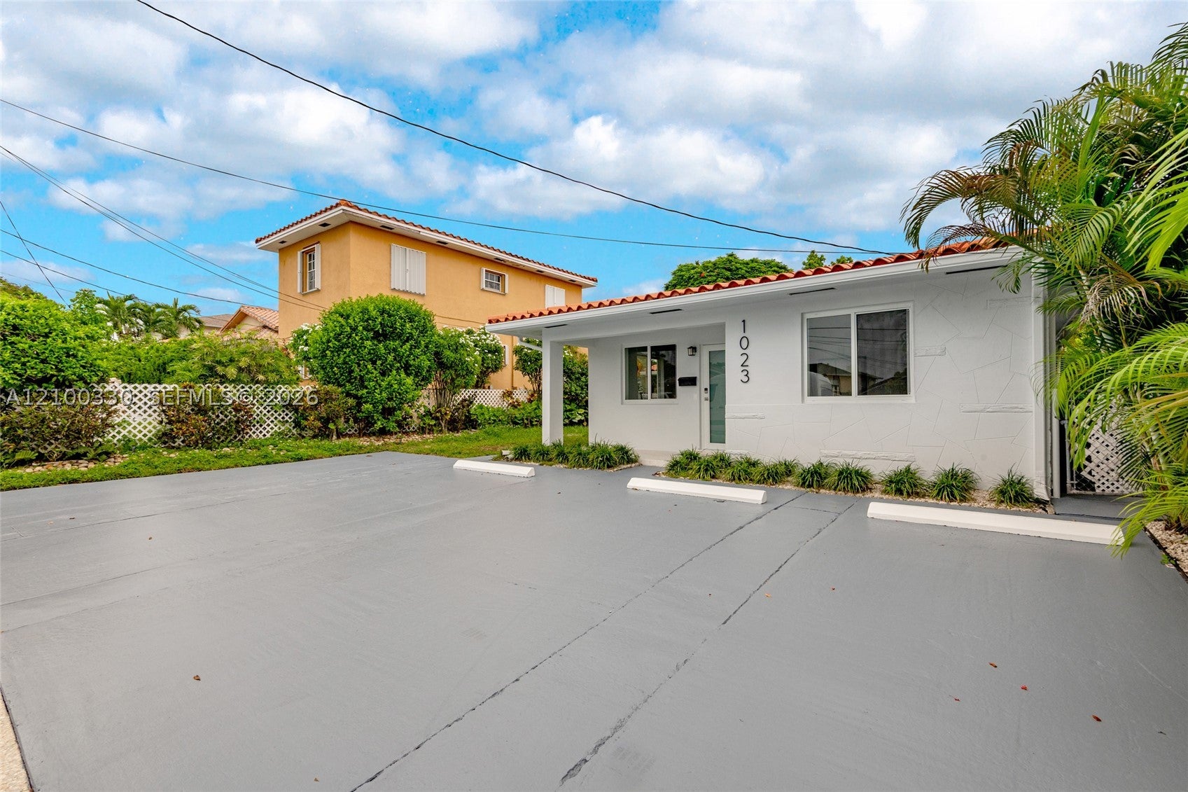1023 SW 11th St 1023 - Image 1