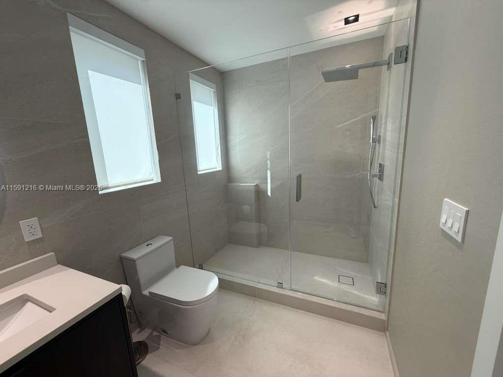 BRICKELL ESTATES - Residential