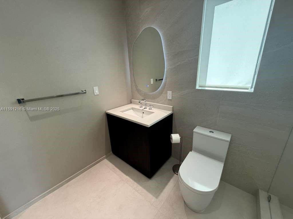 BRICKELL ESTATES - Residential