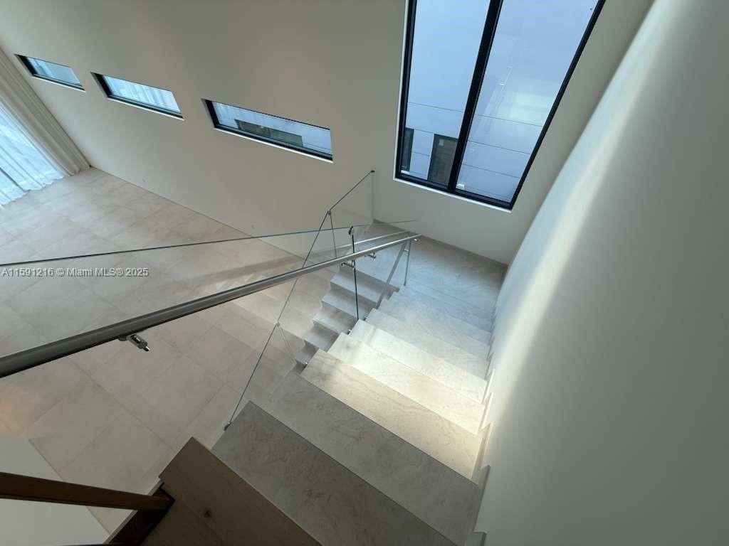 BRICKELL ESTATES - Residential