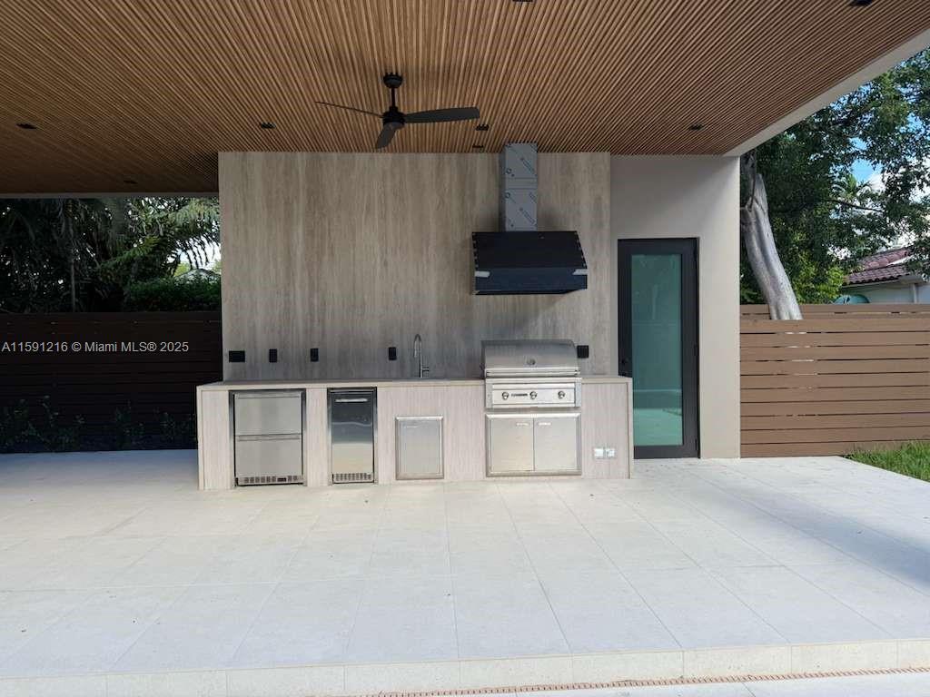 BRICKELL ESTATES - Residential