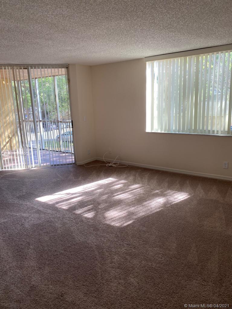 1BED/1BATH, FULLY EQUIPPED KITCHEN, SPACIOUS BALCONY, WASHER/DRYER INSIDE UNIT.
COMMUNITY HAS SPRAKLING POOL, REST/BBQ AREAS.
PETS WELCOME $450 FIRST PET AND $350 SECOND PET NOT MONTHLY FEES.
MOST APPLY THROUGH CONDO ASSOCIATION.
QUICK APPROVAL