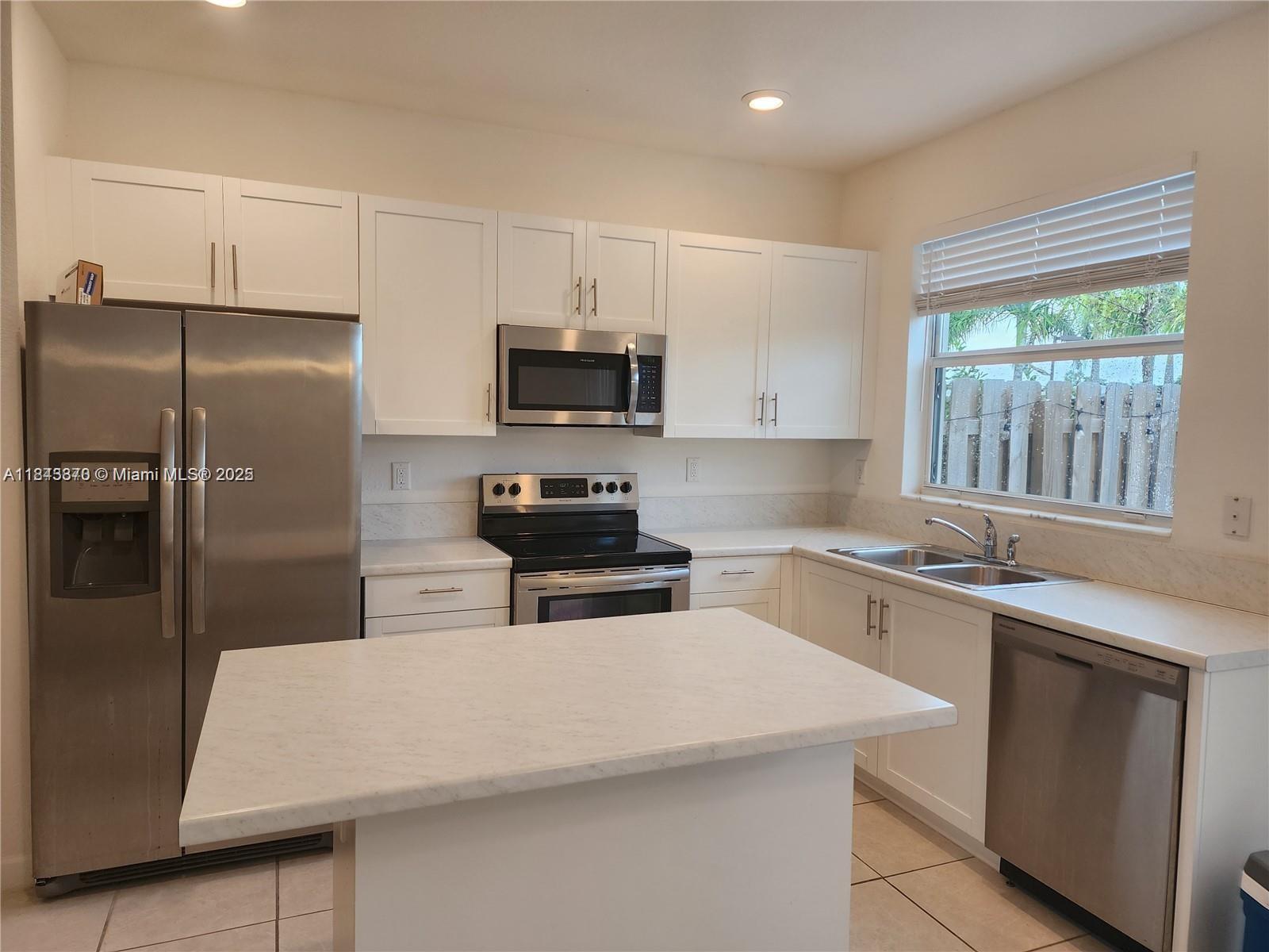 1471 SE 26th Rd